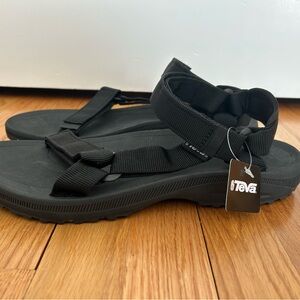 Teva Classic Black Strap Sandals men’s size 12
